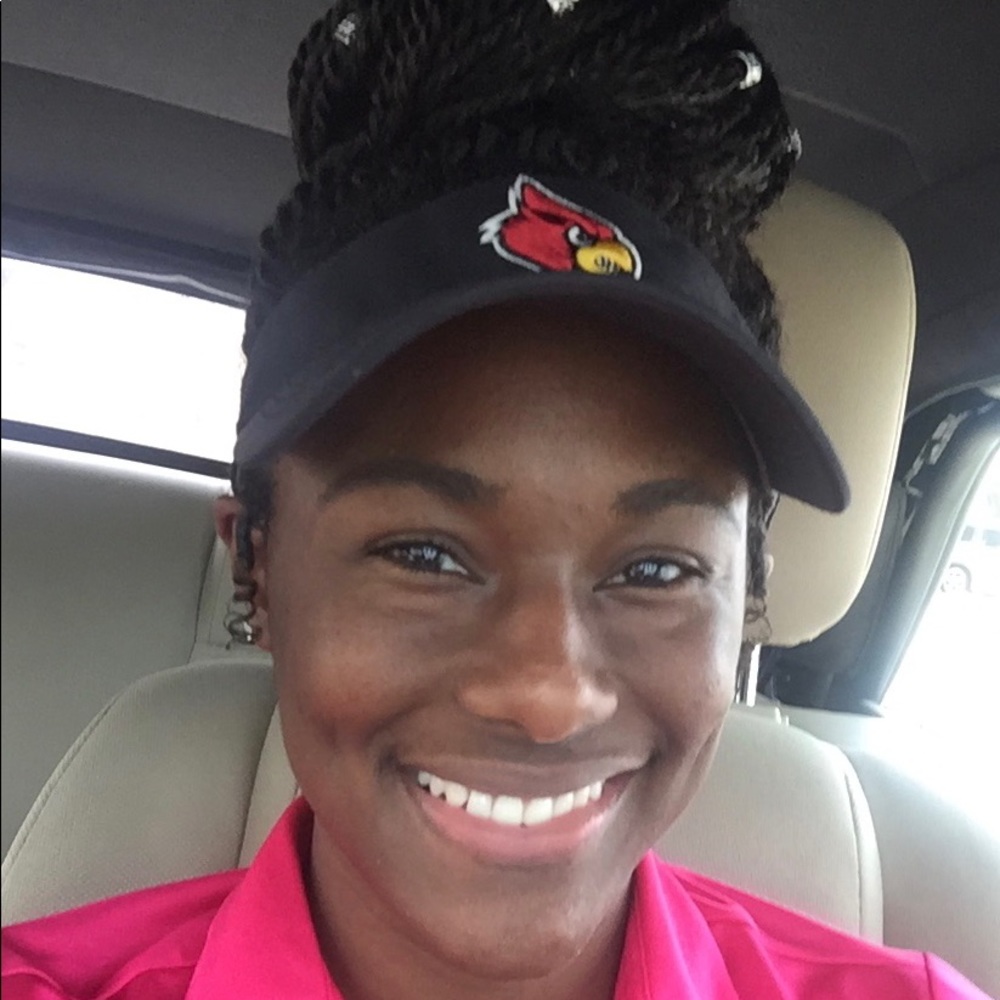 Meet your Posher, Briana